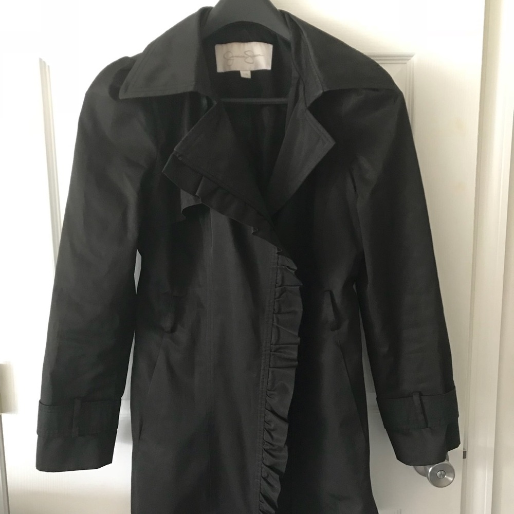 Trench coat black ruffle size L